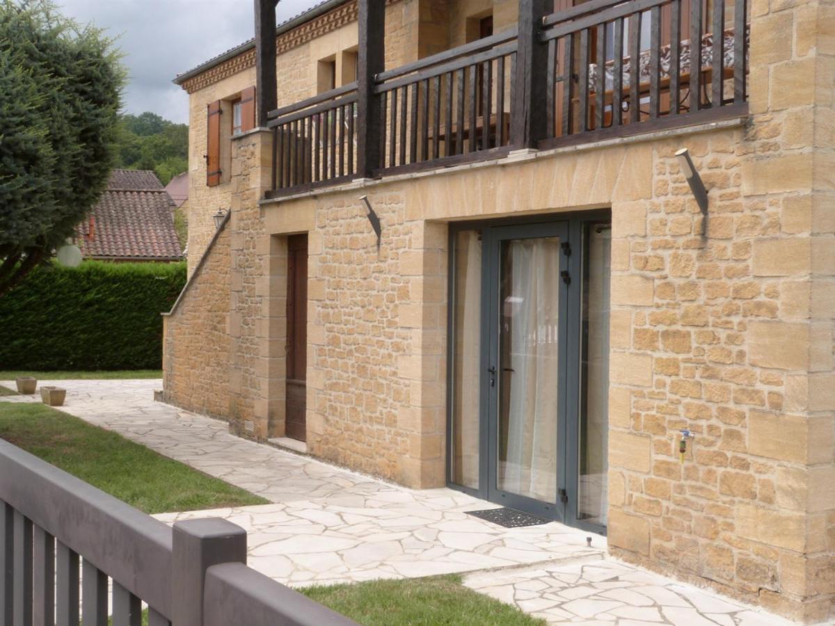 הוילה Logement Spacieux Rez-De-Chaussee, Jardin, Stationnement Devant, A 5 Minutes A Pied Du Centre De Sarlat מראה חיצוני תמונה