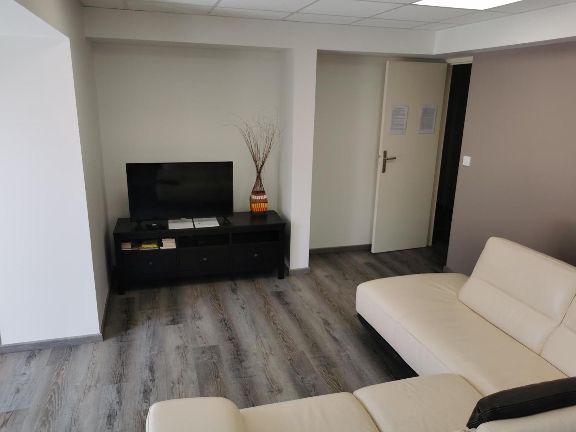 הוילה Logement Spacieux Rez-De-Chaussee, Jardin, Stationnement Devant, A 5 Minutes A Pied Du Centre De Sarlat מראה חיצוני תמונה